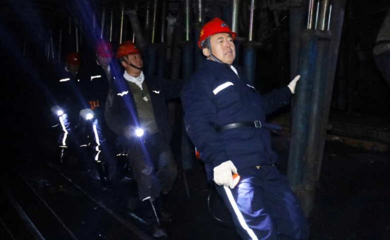 韓福生在新陸礦調(diào)研檢查時(shí)強(qiáng)調(diào) 優(yōu)化煤炭資源開采 確...